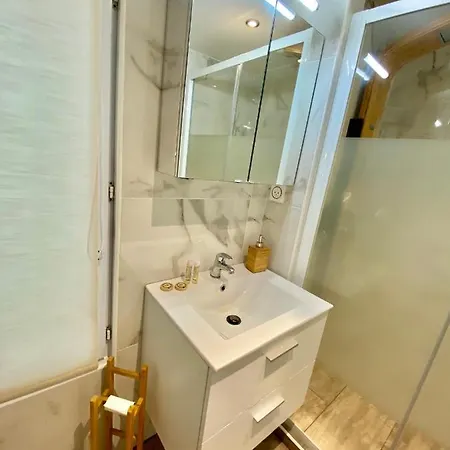 Apartment Quiet Promenade ✫ Beach 2 Min ✫ Hyper Centre 10min *